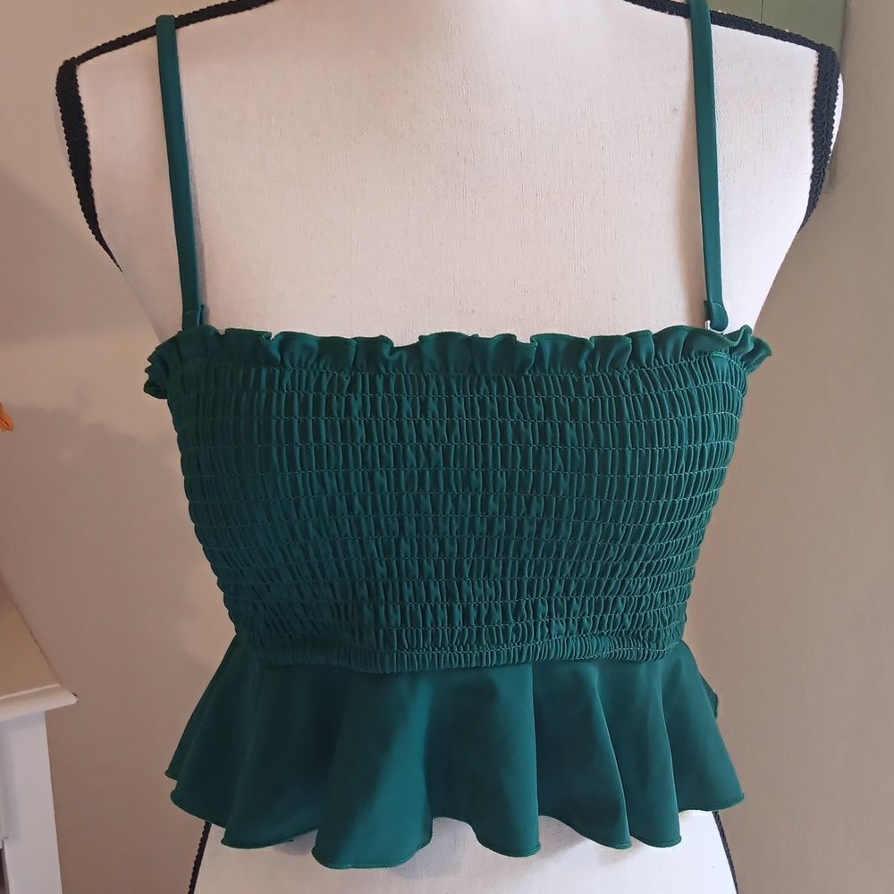 NWT Cupshe Shirred Top